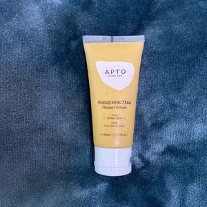 APTO Pomegranate Mask